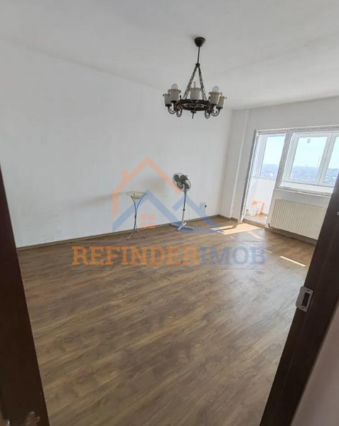 Margeanului  Apartament 3 camere de vanzare Soseaua Alexandria - Margeanului